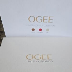OGEE Luxury Organics Box - White with Gold Logo